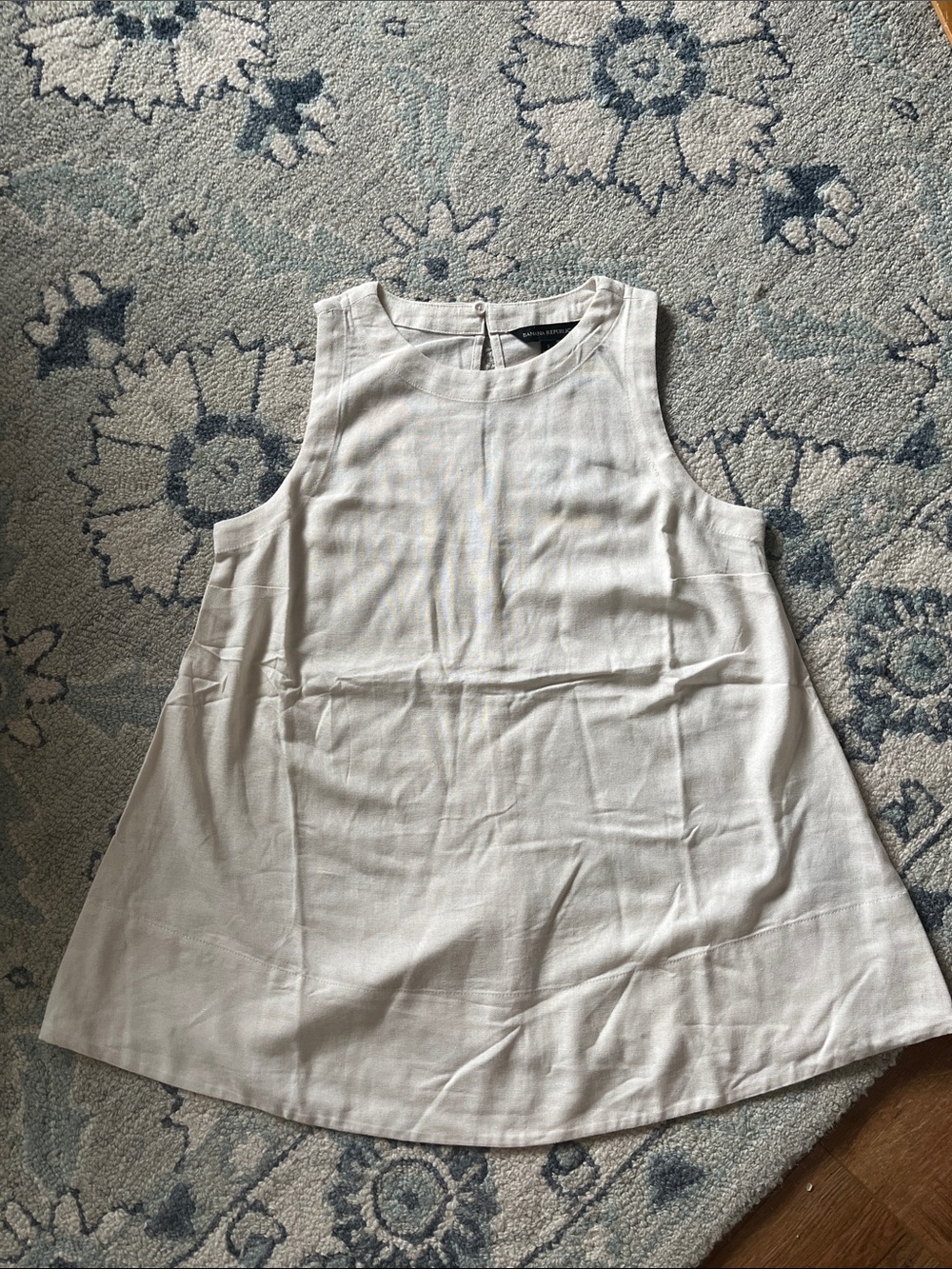 Banana Republic Linen Blend Top
